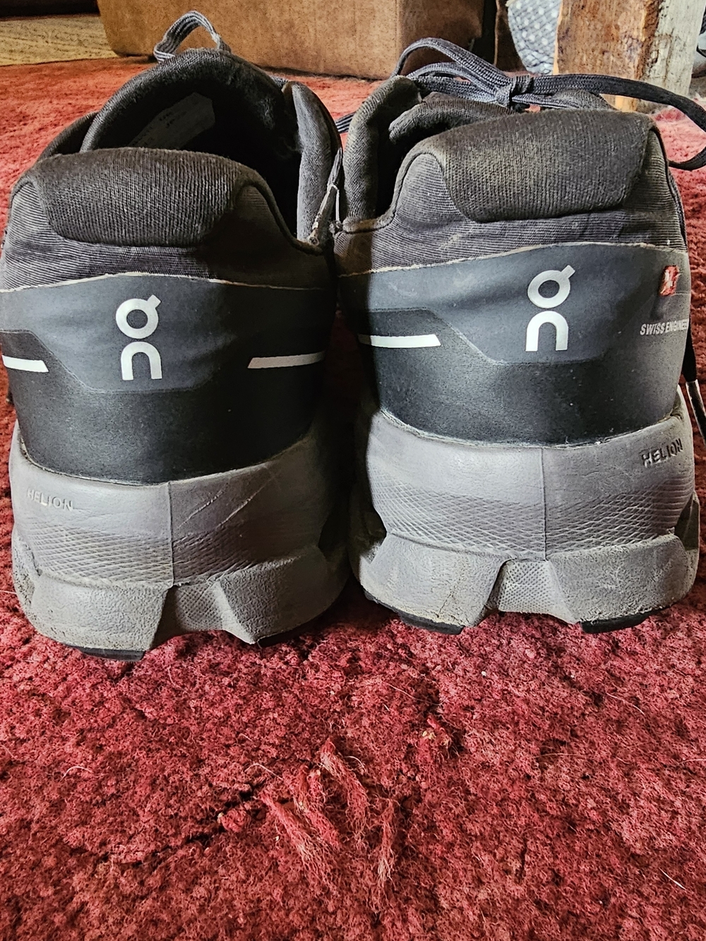 On Cloud Black Trail Running Shoes